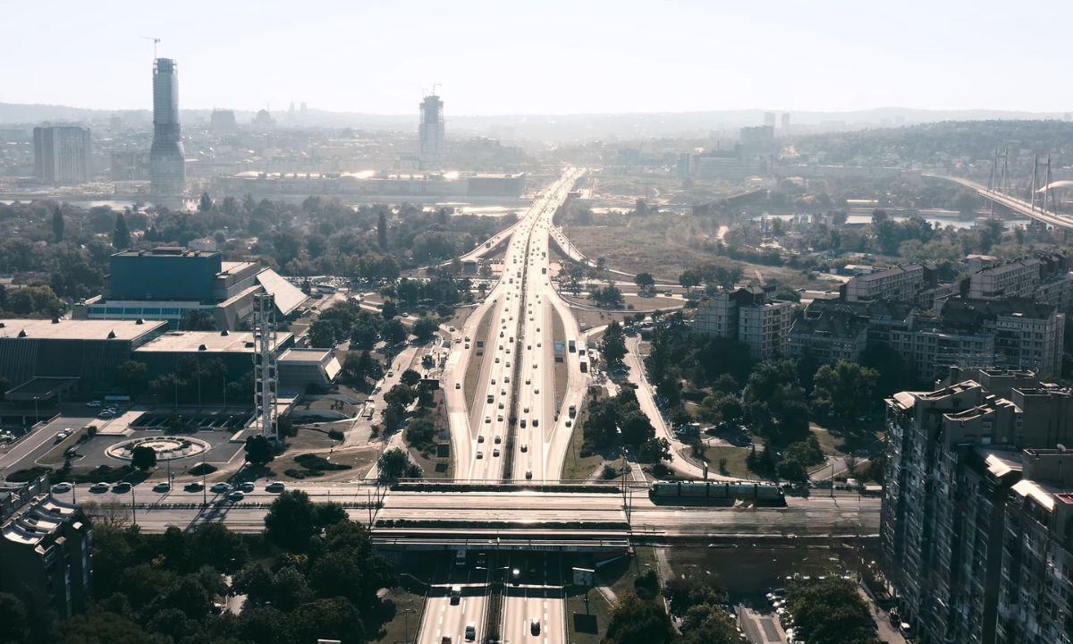 prikaz novog beograda iz ptičije perspektive