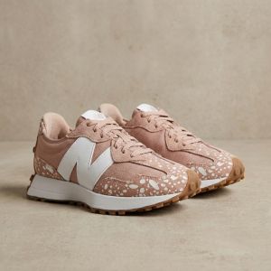 New Balance 327